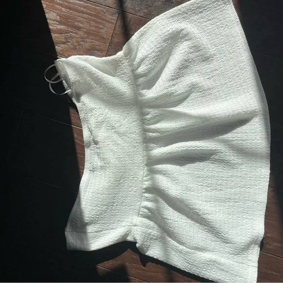 White Strapless Top - Picture 2 of 2